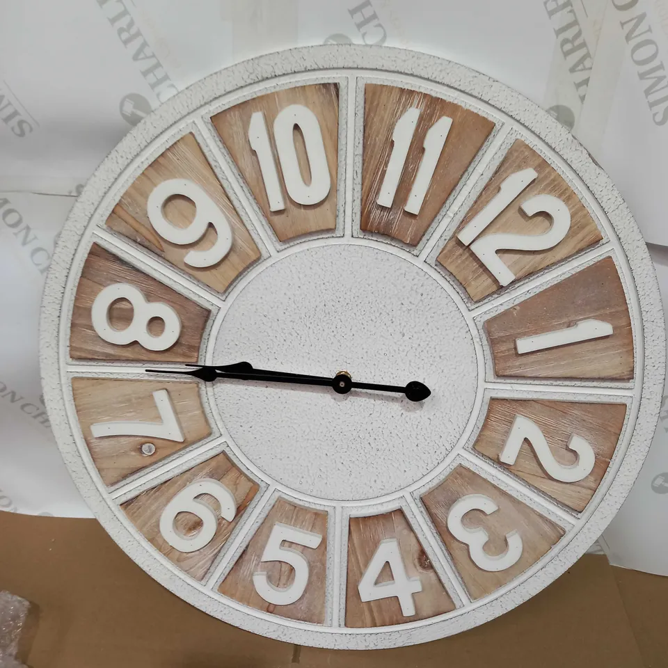 TWO TONE ROUND WALL CLOCK