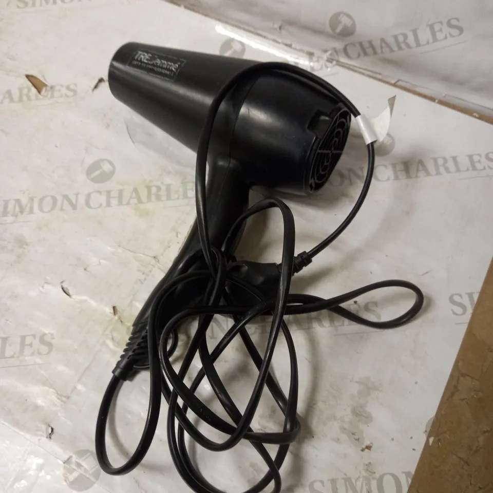 TRESEMME HAIR DRYER