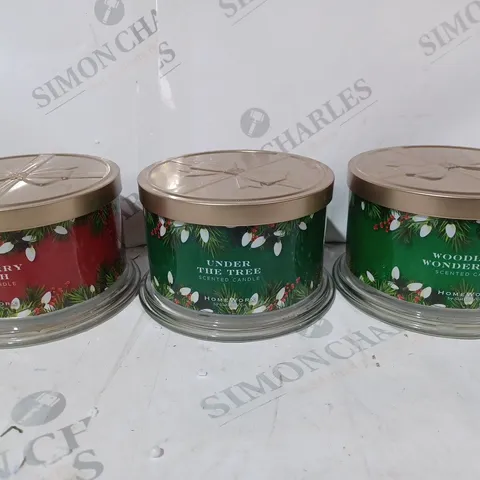 BOXED SET OF 3 CHRISTMAS THEMED CANDLES