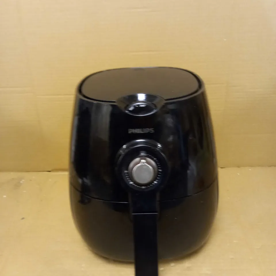 PHILIPS ESSENTIAL AIR FRYER