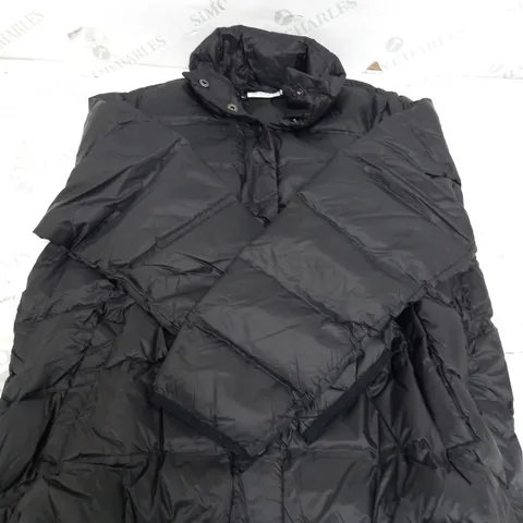 MASIA BLACK QUILTED COAT