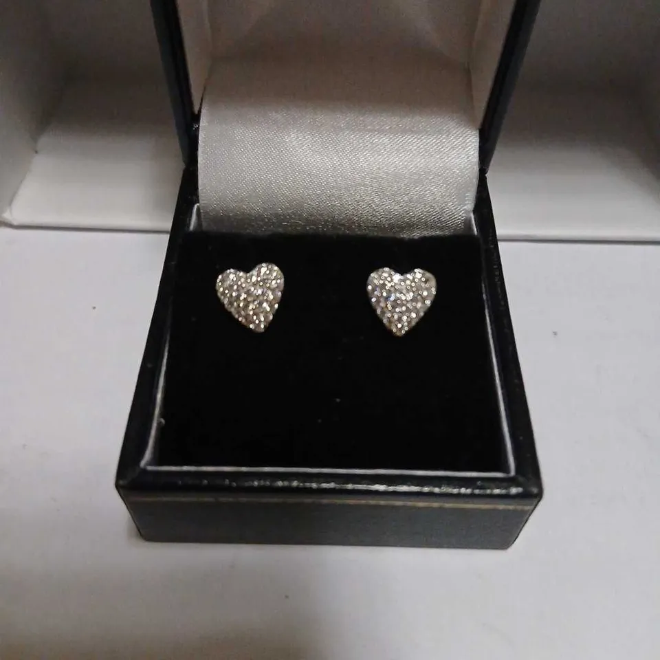 DIAMONIQUE HEART EARRINGS
