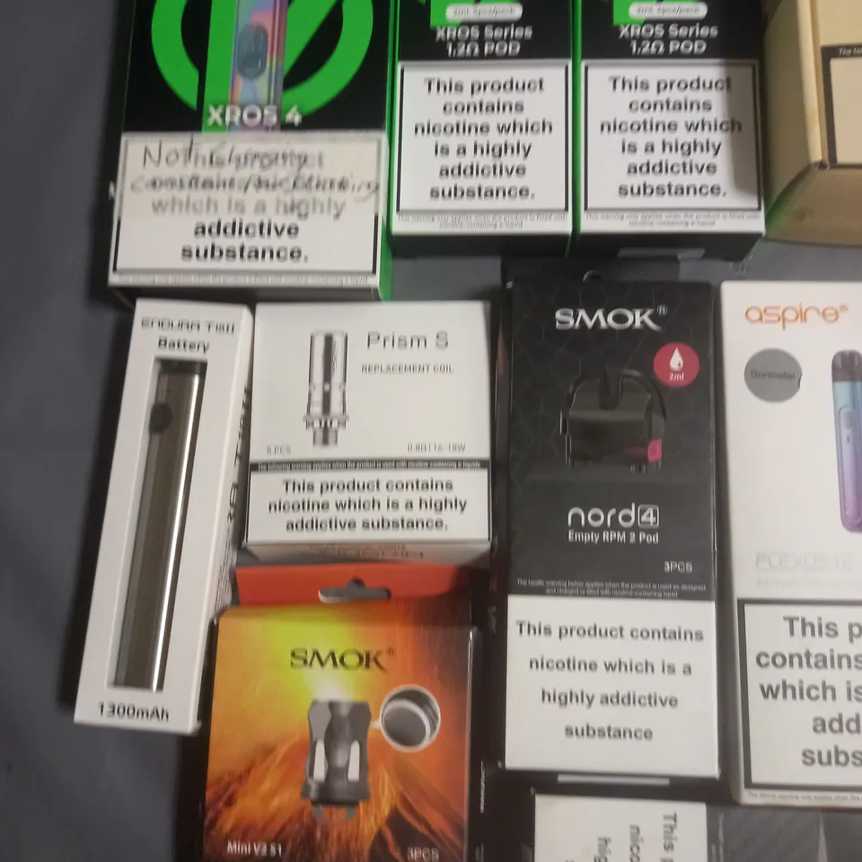 LOT OF APPROXIMATELY 20 ASSORTED VAPING ITEMS AND ACCESSORIES TO INCLUDE VAPORESSO, VOOPOO AND SMOK