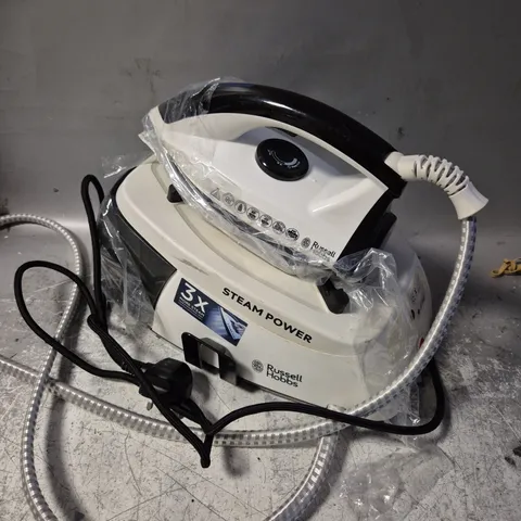 RUSSELL HOBBS STEAM POWER IRON 