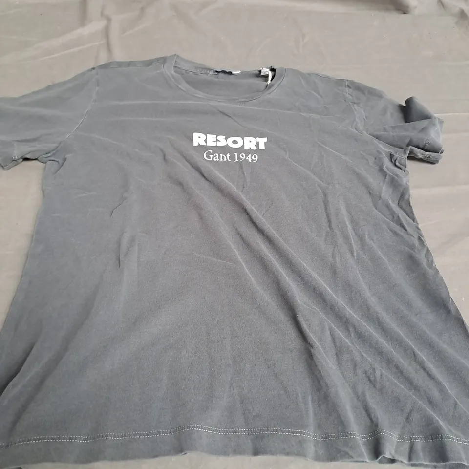 GANT RESORT 1949 T-SHIRT SIZE M 