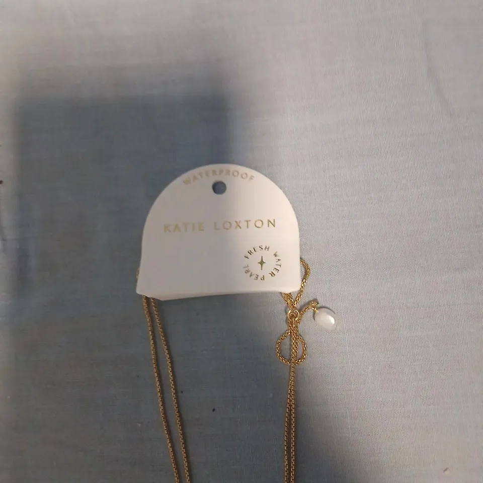 KATIE LOXTON FRESHWATER PEARL NECKLACE – GOLD-TONE CHAIN