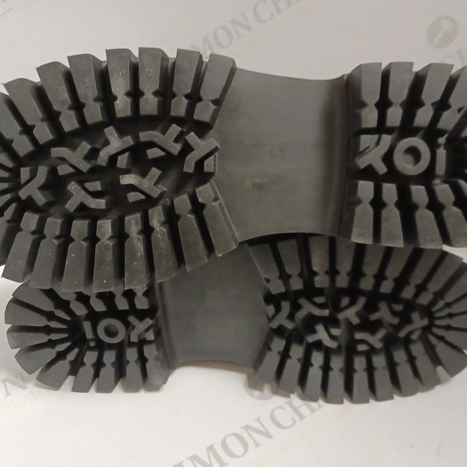 KOI VEGAN THE CORRUPTER MEN'S SQUARE TOE SHOES - SIZE UNKNOWN