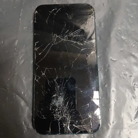 APPLE IPHONE - BLACK - CRACKED SCREEN 