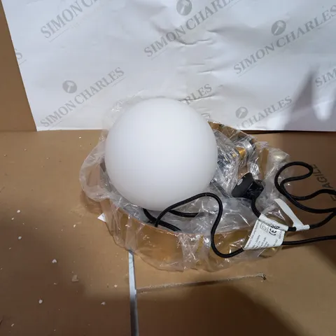 METAL TABLE LAMP