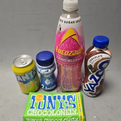 APPROXIMATELY 12 ASSORTED FOOD & DRINK ITEMS TO INCLUDE - LUCOZADE PINK LEMONADE , TONYS ALMOND SEA SALT , FANTA LEMON ETC