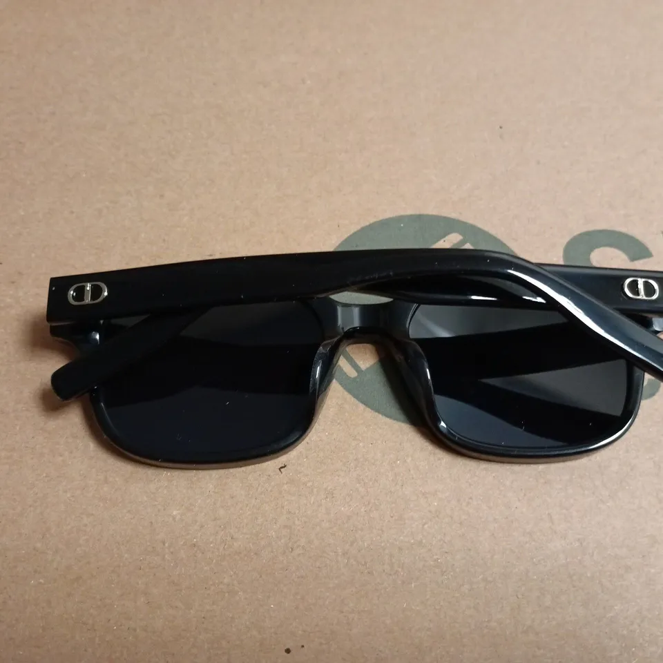 BOXED PAIR OF DIOR SUNGLASSES