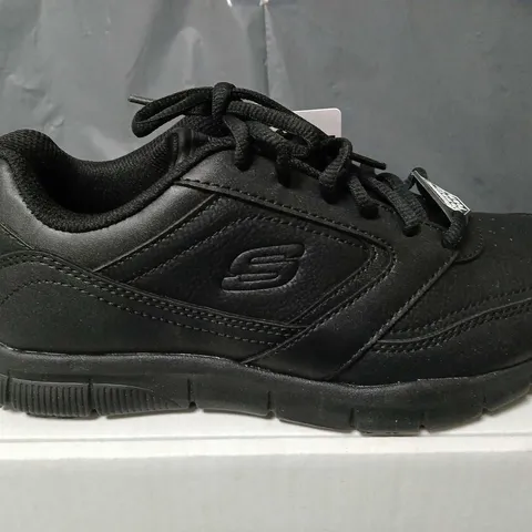 SKECHERS SLIP RESISTANT TRAINERS IN BLACK - UK 4.5