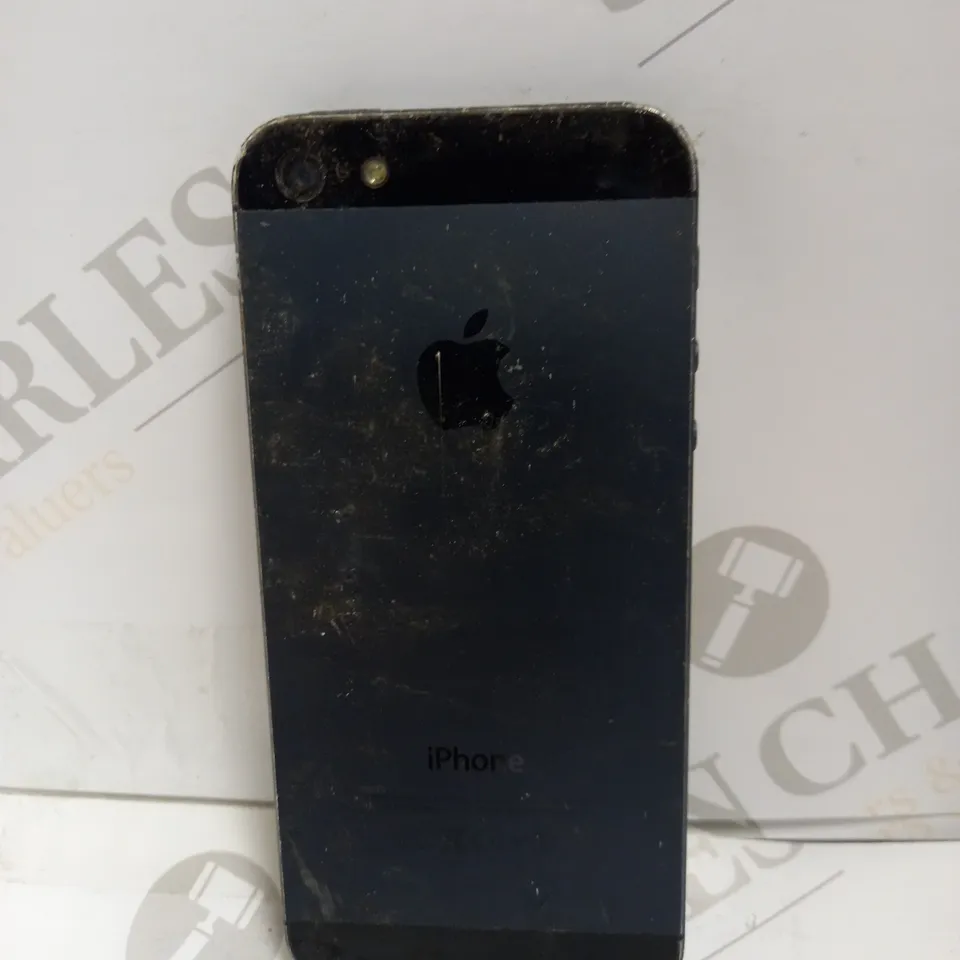 APPLE IPHONE 5 (A1429) 