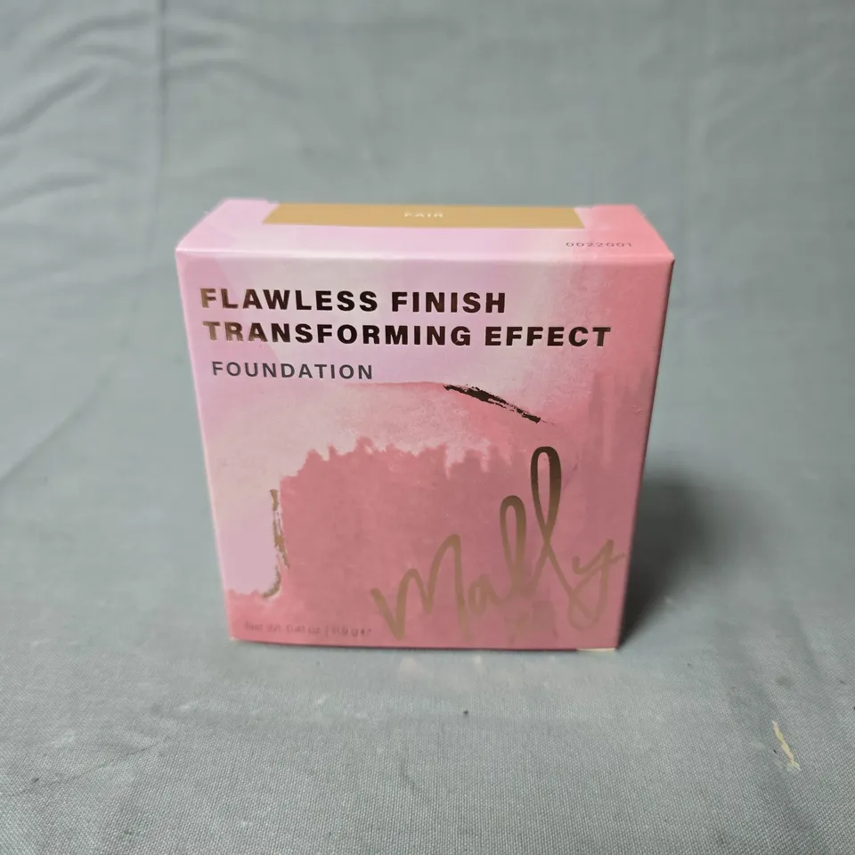 MALLY FLAWLESS FINISH TRANSFORMING EFFECT FOUNDATION (FAIR) – COMPACT