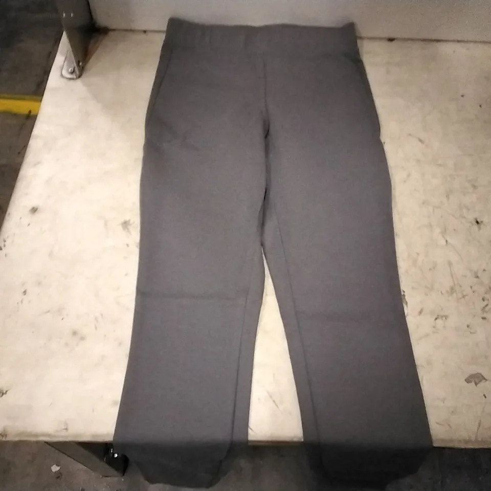 BOX OF APPROXIMATELY 4 MR.MAX HOLLYWOOD GREY TALL LEGGINGS XS