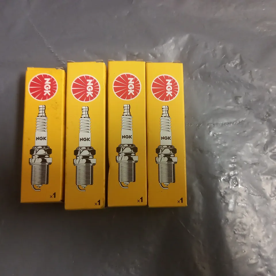 SET OF 4 NGK SPARK PLUGS