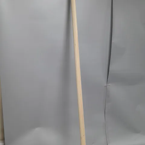 FAITHFULL WOODEN BROOM HANDLE 122CM LENGTH 28MM DIAM