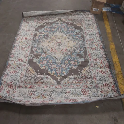 QUALITY SIGOURNEY ORIENTAL AREA RUG - 140 x 200cm