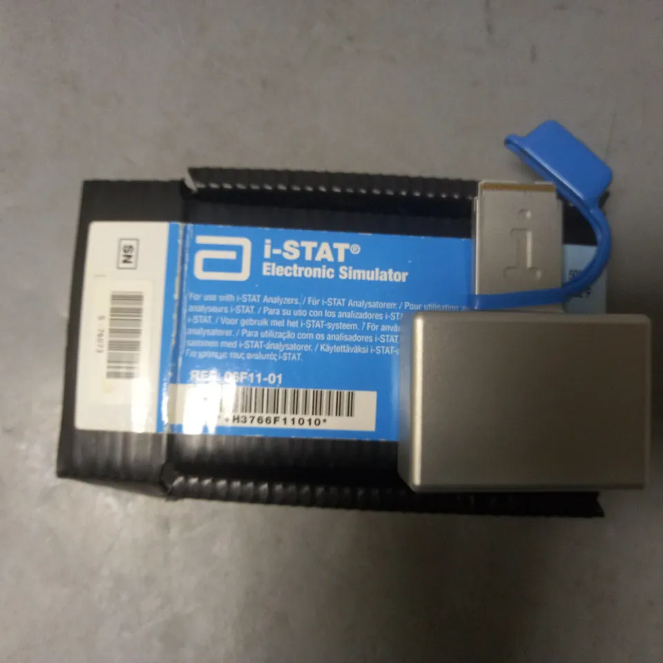 I-STAT ELECTRONIC SIMULATOR 