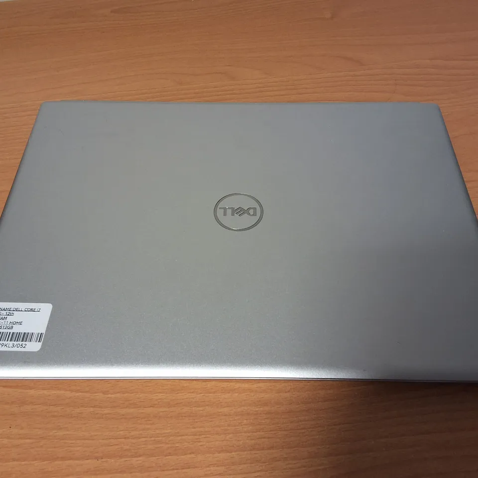 UNBOXED DELL INSPIRON INTEL CORE I7 LAPTOP IN SILVER