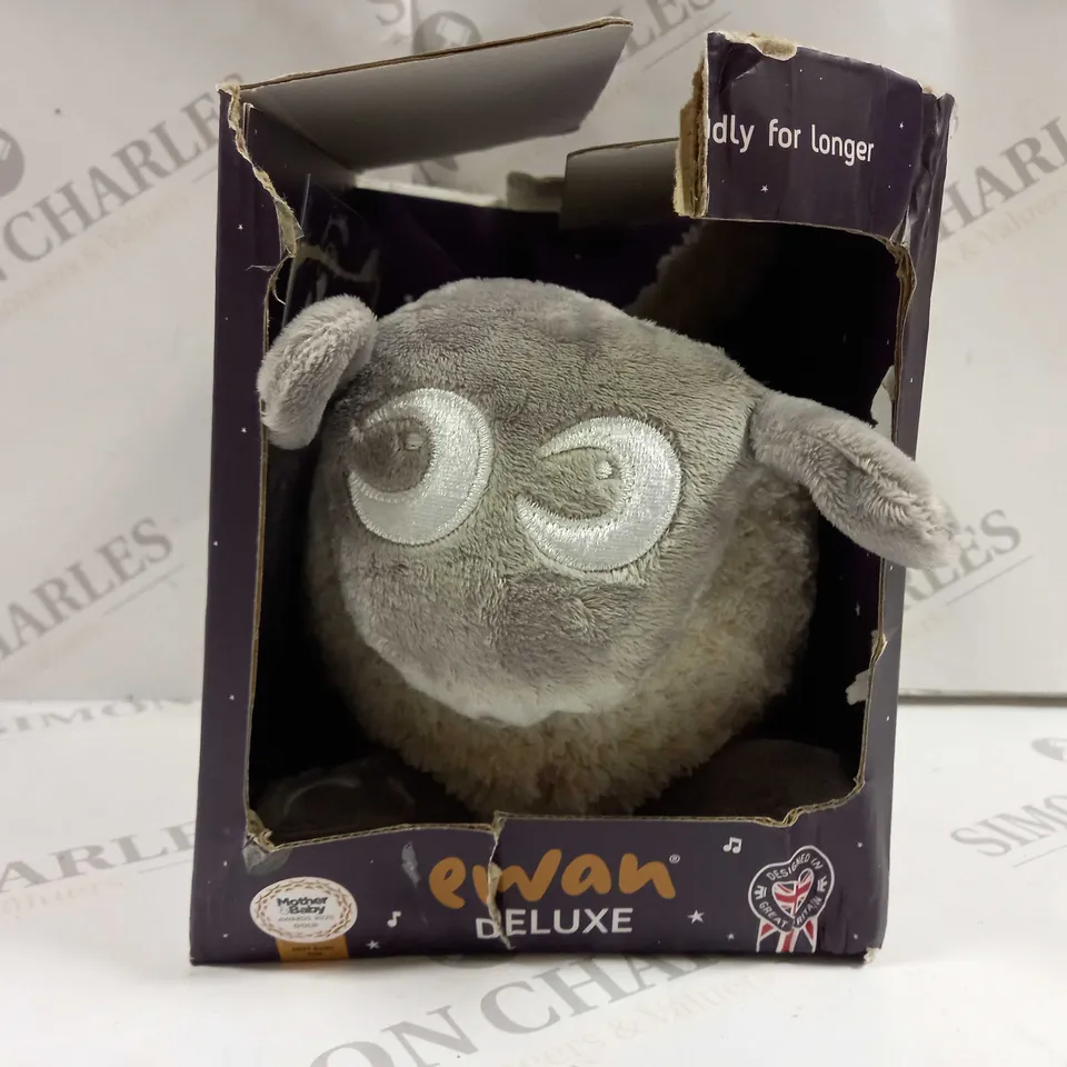 BOXED EWAN DELUXE 