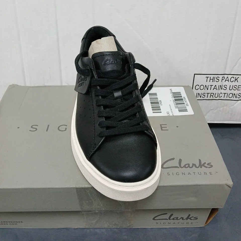 BOXED CLARKS CRAFT SWIFT TRAINERS - 6