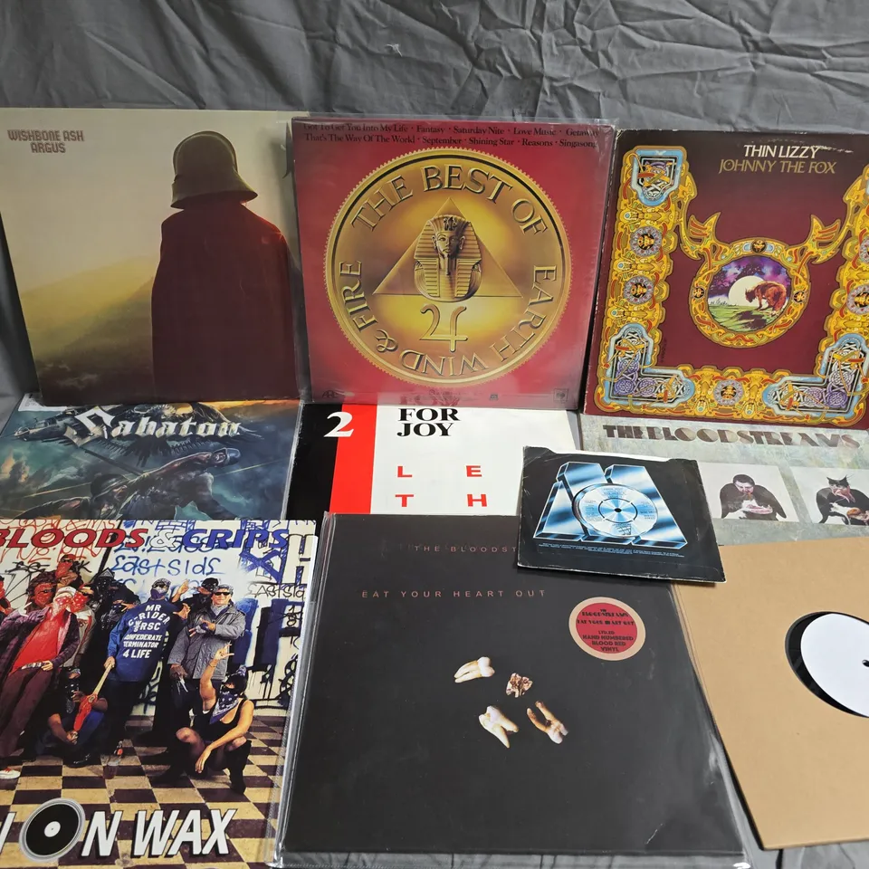 APPROXIMATELY 18 ASSORTED VINYLS TO INCLUDE ARTISTS SUCH AS TEETH OF GLASS, THE BETHS, ANITA DORSON, ETC