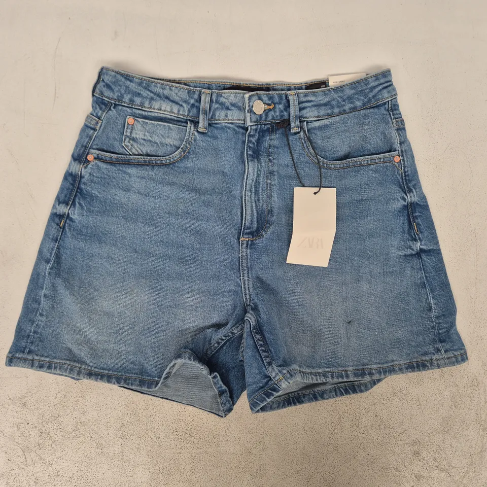 ZARA DENIM MOM SHORTS IN BLUE SIZE UK 12