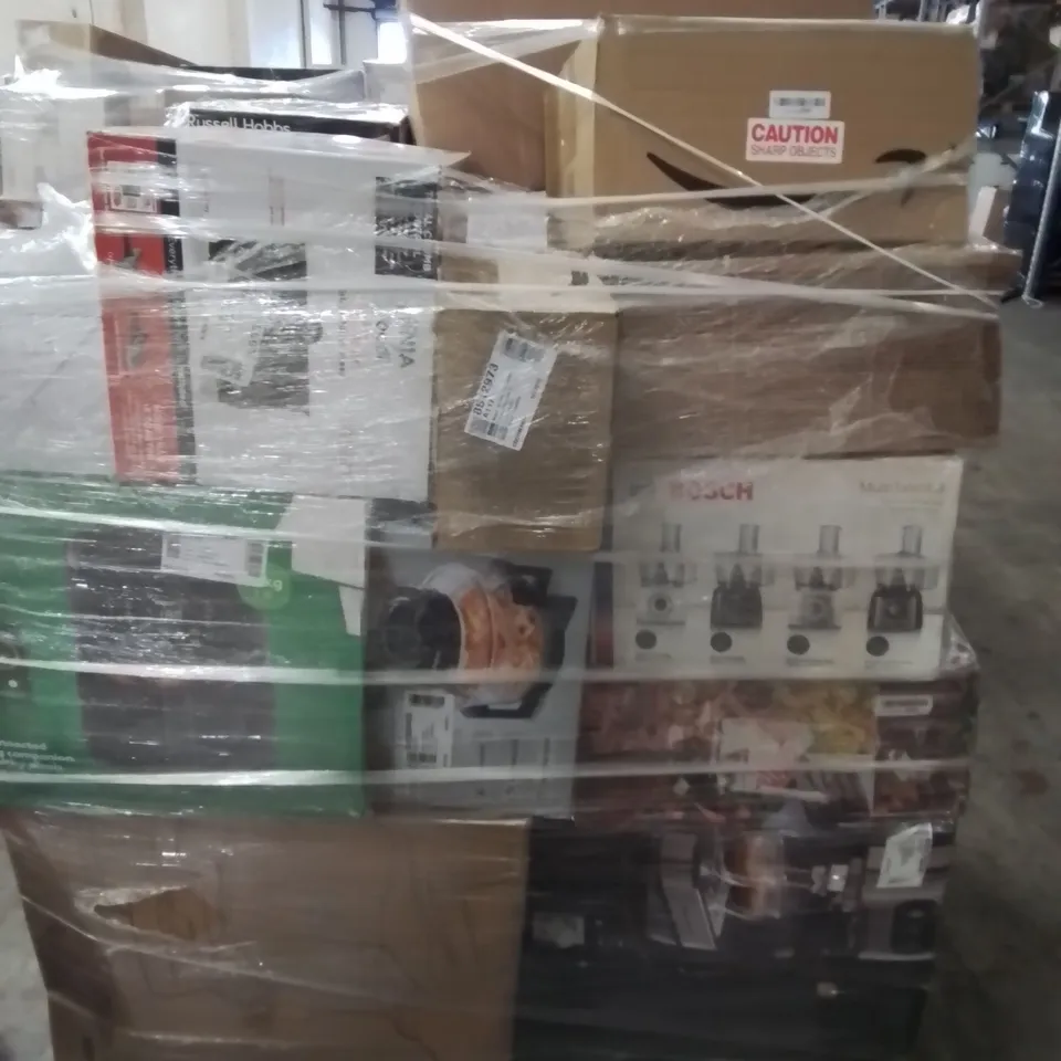PALLET OF APPROXIMATELY 43 UNPROCESSED RAW RETURN HOUSEHOLD AND ELECTRICAL GOODS TO INCLUDE;
