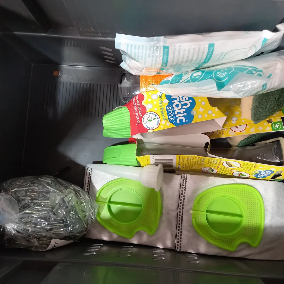 BOX OF A LARGE QUANTITY OF ASSORTED HOUSEHOLD ITEMS TO INCLUDELIBRE SENSE BIOSENSOR, MINI TOOL SET, MARKSMAAN TAPE MEASURE ETC