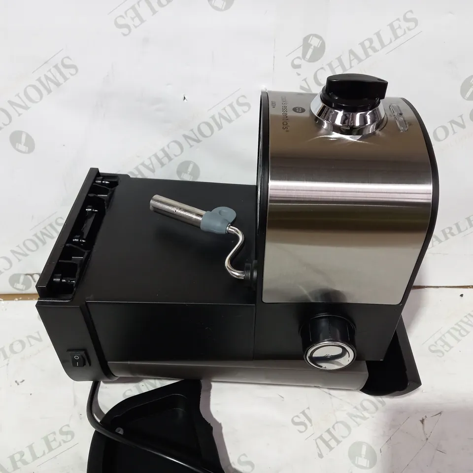 COOK'S ESSENTIALS PUMP ESPRESSO COFFEE MACHINE
