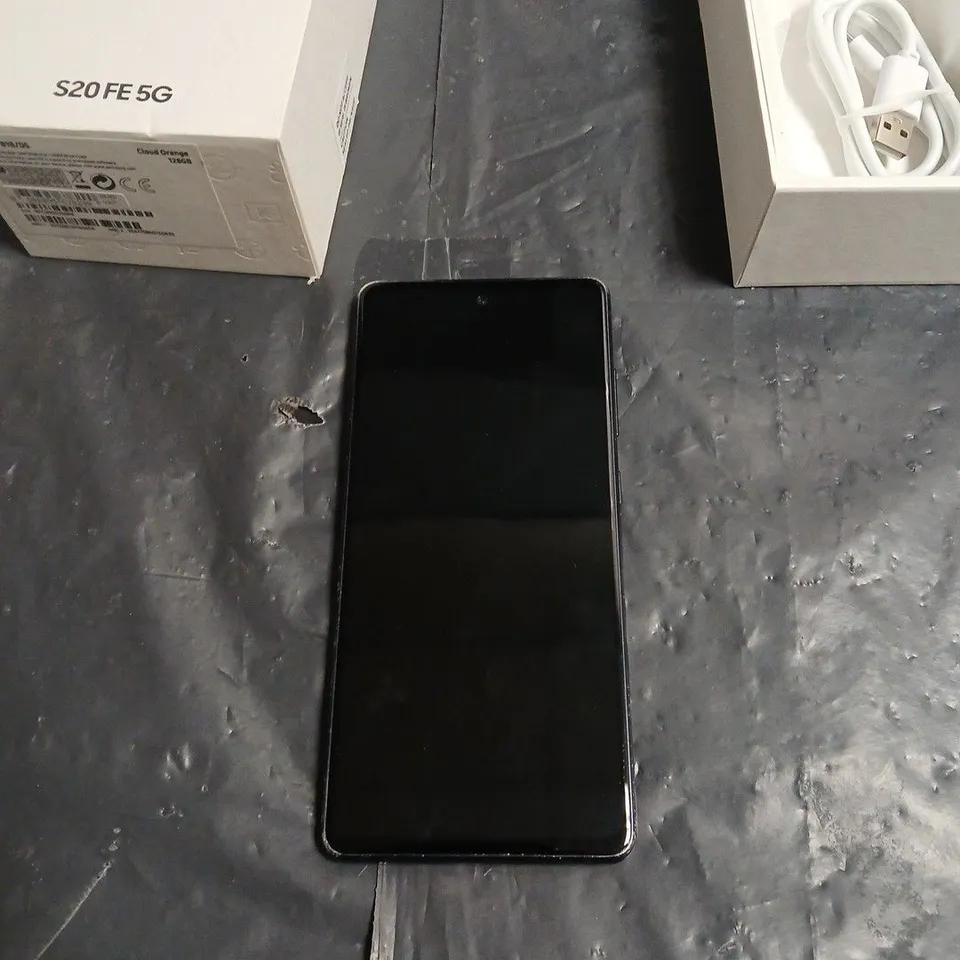SAMSUNG GALAXY S20 FE 5G SMARTPHONE – NAVY, 128GB – BOXED