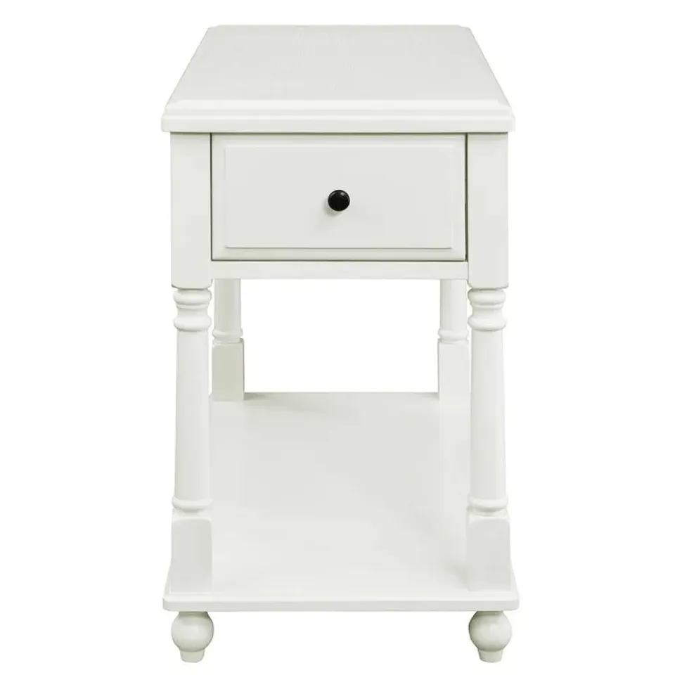 BOXED BELLESBURGH SET OF 2 SIDE TABLES