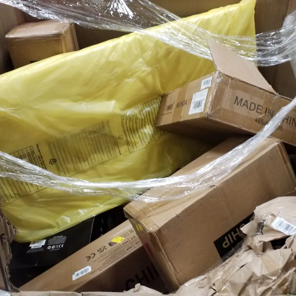 PALLET CONTAINING ASSORTED PRODUCTS INCLUDING CAMPING COT, BABY PLAYPEN, COMPACT DUMBBELL RACK, LED BATTEN LIGHT & 9 DRAWER CHEST OF DRAWERS 