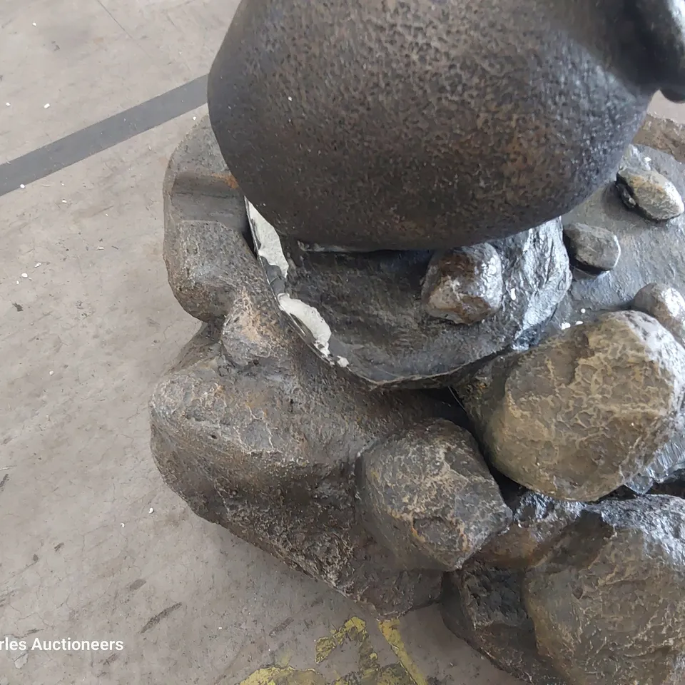 BOXED DECORATIVE POND ROCKY WATER FOUNTAIN 