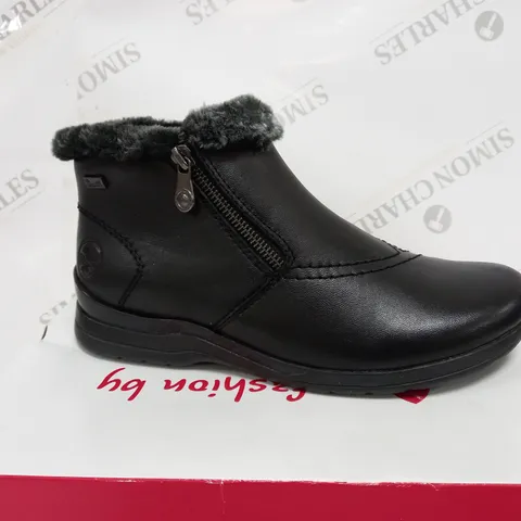 BOXED RIEKER FUR CUFF BOOTS, BLACK - SIZE 6.5