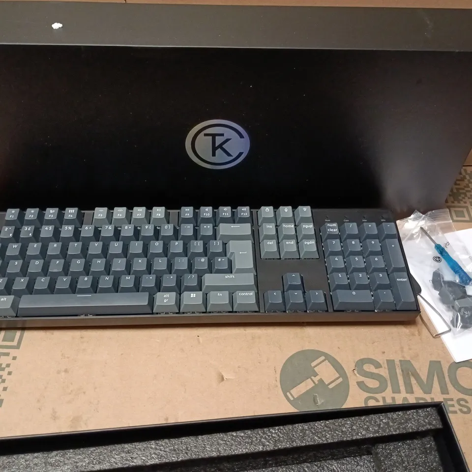 KEYCHRON K10 WIRELESS MECHANICAL KEYBOARD