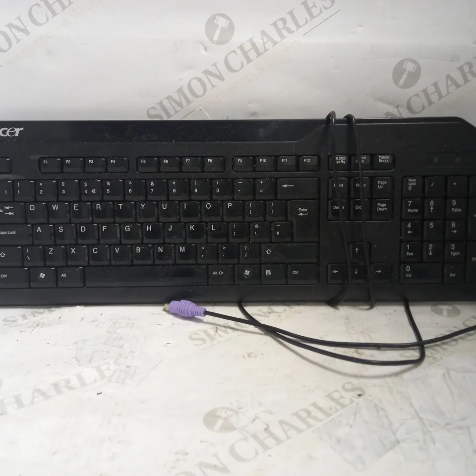 LOT OF 10 ASSORTED COMPUTER KEYBOARDS