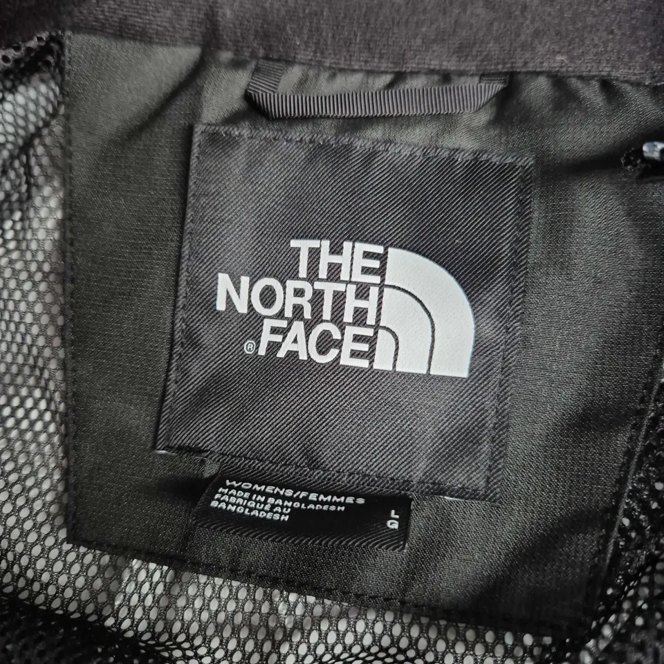 THE NORTH FACE WOMEN'S BLACK HOODED WINDBREAKER JACKET, LARGE