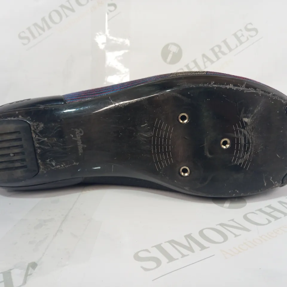 PAIR OF RAPHA CYCLING SHOES IN PURBLE/BLUE UK SIZE 8