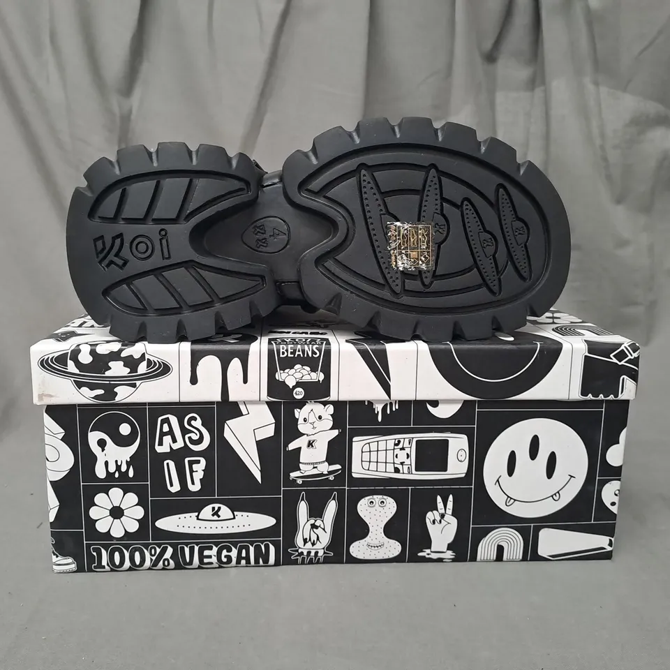 BOXED PAIR OF KOI VEGAN SIGMAR CHUNKY HIKING BOOTS IN BLACK UK SIZE 4