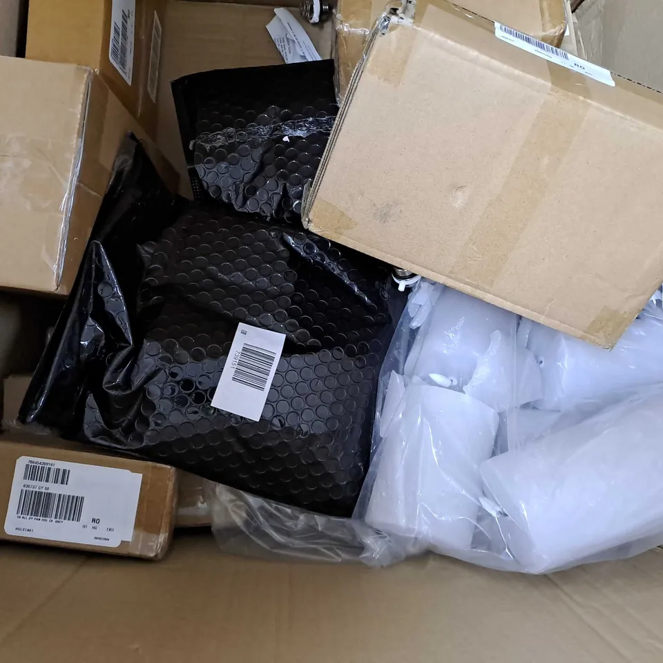 BOX OF APPROXIMATELY 10 ASSORTED ITEMS TO INCLUDE - RENPHO ELIS 1 SMART BODY SCALE , GLASSES , STORAGE STRAPS ETC