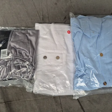 APPROXIMATELY 20 ASSORTED CLOTHING AND FASHION PRODUCTS IN VARIOUS STYLES AND SIZES - COLLECTION ONLY