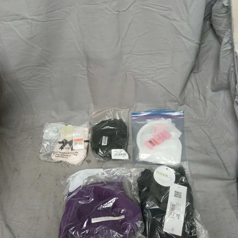 BOX OF APPROXIMATELY 25 ITEMS OF WOMEN'S CLOTHING INCLUDING BRANDS SUCH AS AFFFINITAS NIPPLEX PARFEIT ZIPLOC AND GREEN BAY .