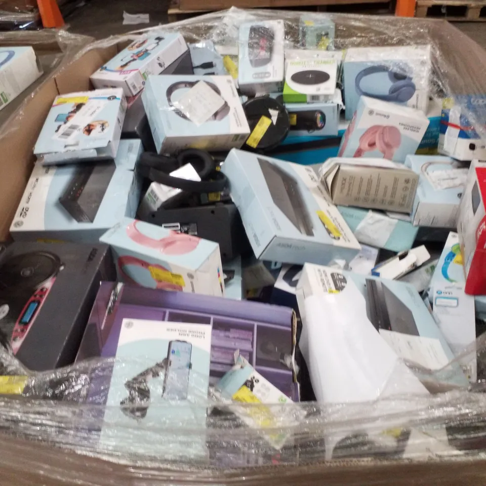 PALLET CONTAINING ASSORTED ELECTRICAL PRODUCTS INCLUDING CANON PIXMA TS3350 PRINTER, POLAROID 120W SOUNDBAR,  GAMING KIT, HDMI DVD PLAYER, 12" FLOOR RING LIGHT & WIRELESS HEADPHONES
