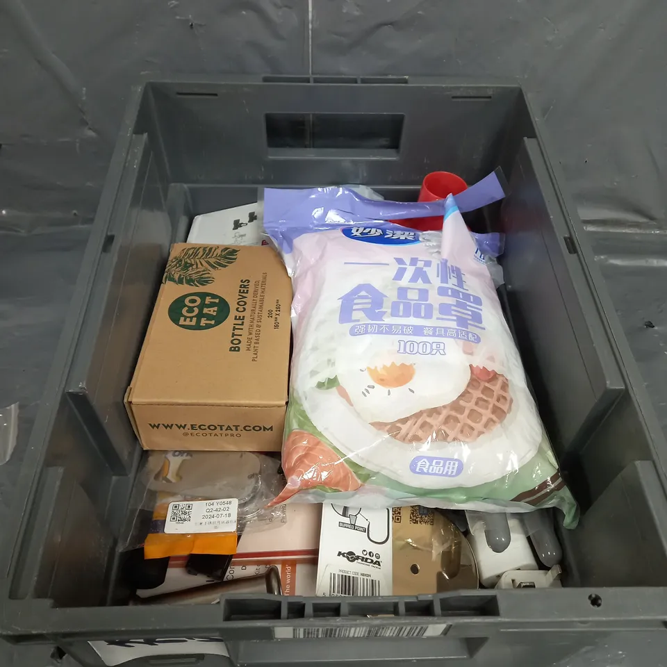 APPROXIMATELY 10 ASSORTED HOUSEHOLD ITEMS TOO INCLUDE BOTTLE COVERS , WISDOM PANEL , BIC PENS , ETC 