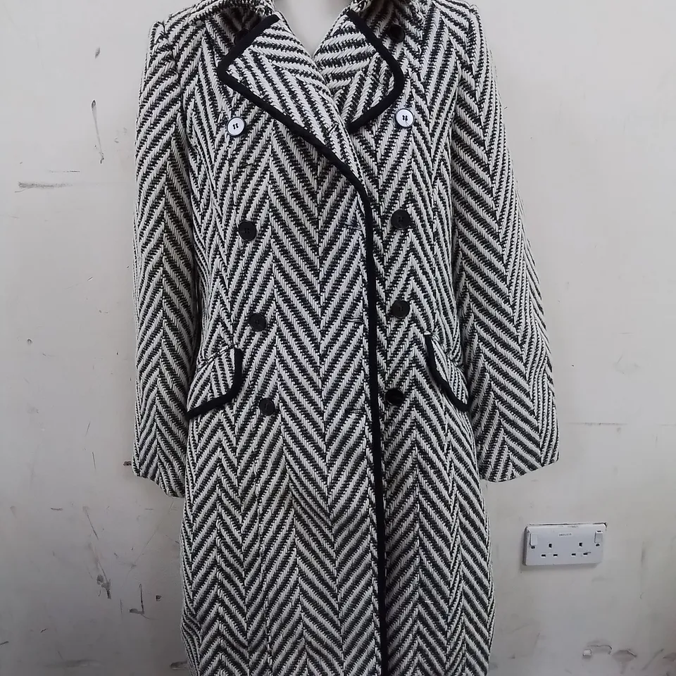 OASIS DOUBLE BREASTFED CHEVRON MILITARY COAT IN MONO - 16