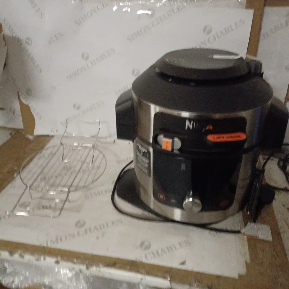 NINJA FOODI MAX MULTI COOKER