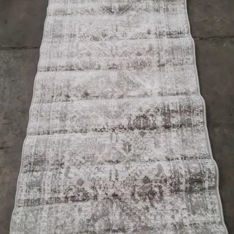LAKE CITY ORIENTAL AREA RUG 80×220CM //GREY
