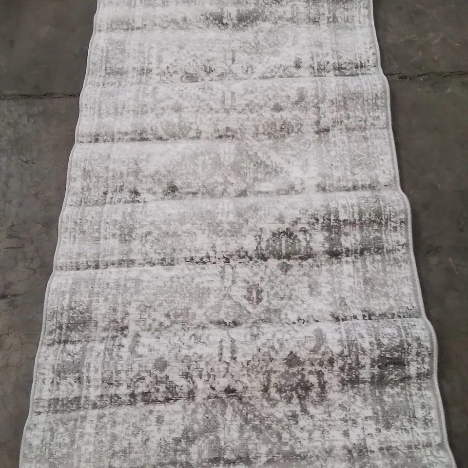LAKE CITY ORIENTAL AREA RUG 80×220CM //GREY